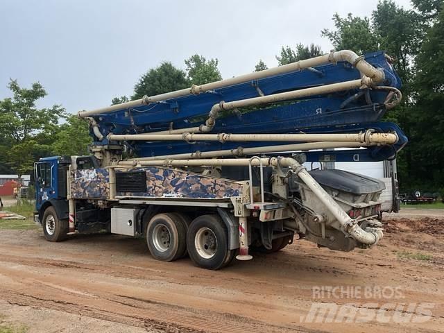 Mack MRU613 Kamionske črpalke za beton