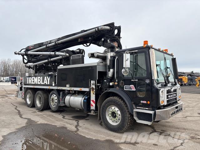 Mack MRU613 Kamionske črpalke za beton