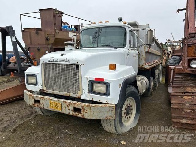 Mack RD688S Kiper tovornjaki