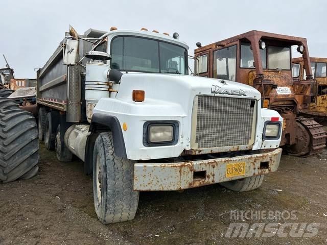 Mack RD688S Kiper tovornjaki