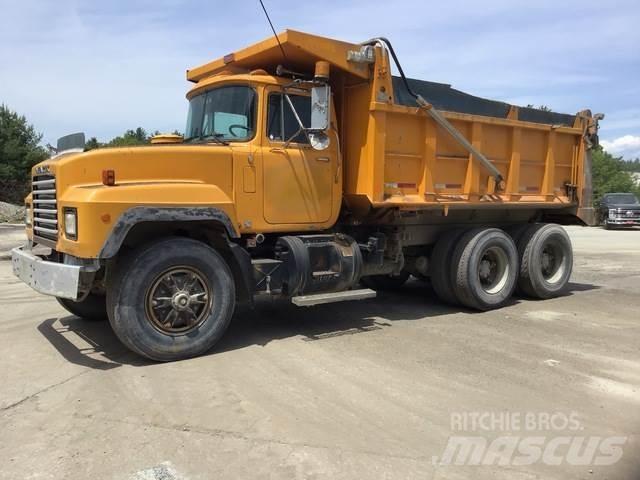 Mack RD688S Kiper tovornjaki