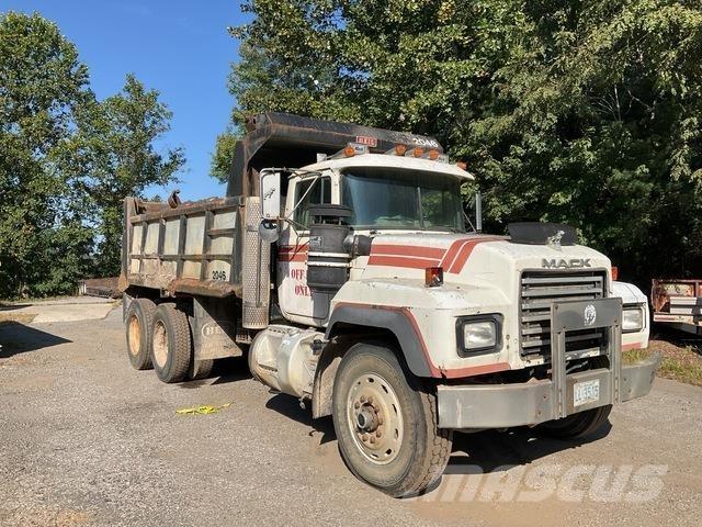 Mack RD688S Kiper tovornjaki