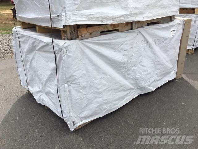 Mahindra  Drugi stroji za cesto in sneg