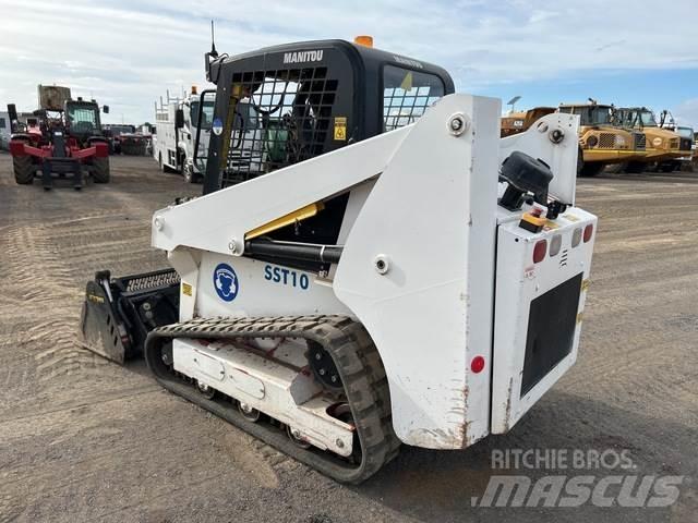 Manitou 1050RT Skid steer mini nakladalci