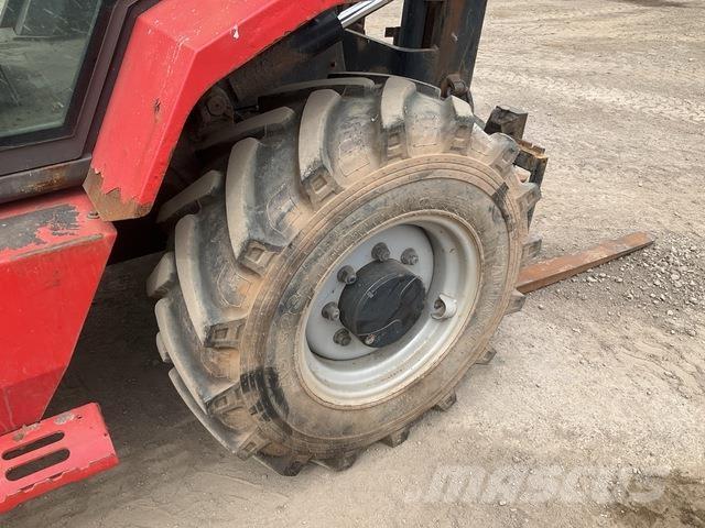 Manitou M26-4 Terenski viličar