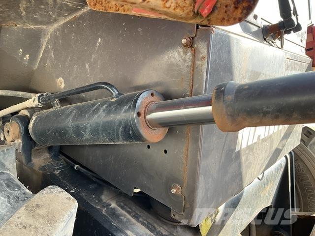 Manitou M30-4 Terenski viličar