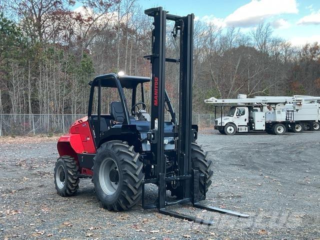 Manitou M30-4 Terenski viličar