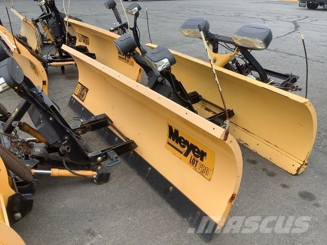 Meyer LP-9.0 Snežne deske in plugi