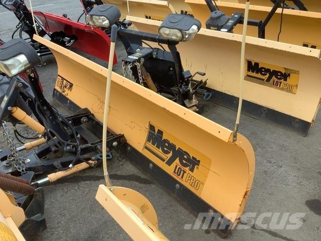 Meyer LP-9.0 Snežne deske in plugi
