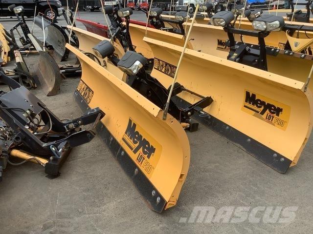 Meyer LP-9.0 Snežne deske in plugi