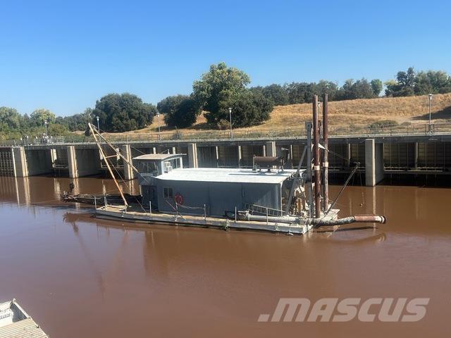  Moore Delovni čolni/barže