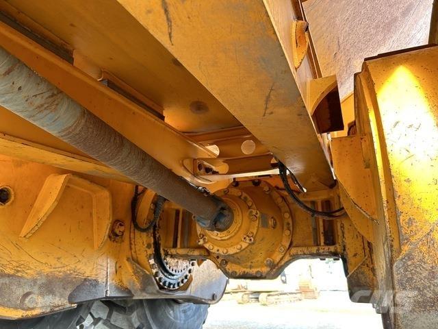 Moxy MT 41 Zglobni demperji