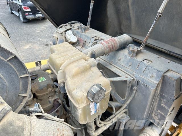 Moxy MT-41 Zglobni demperji