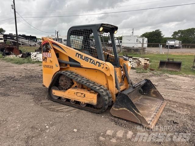 Mustang 1650R Skid steer mini nakladalci