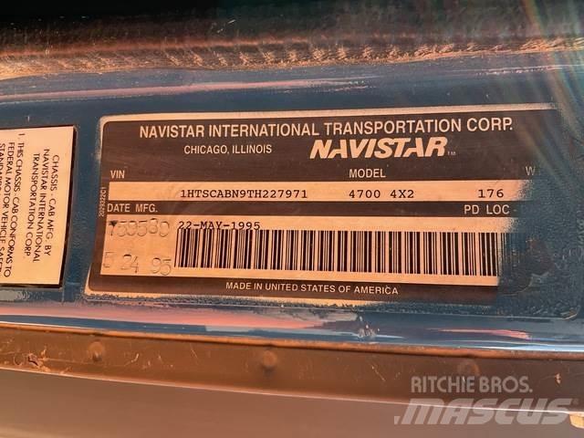 Navistar 4700 Avtokošare