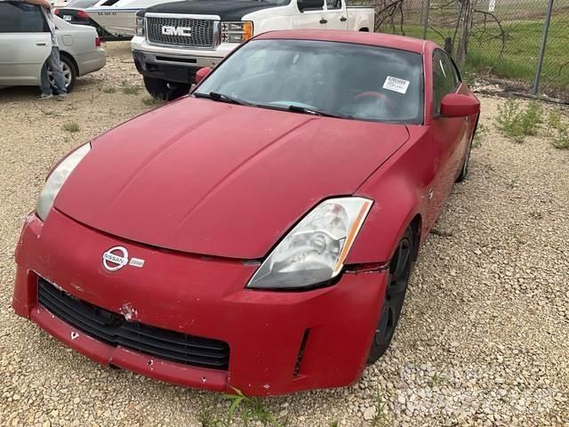Nissan 350Z Avtomobili