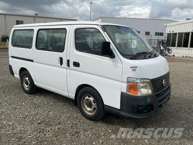 Nissan Caravan Mini avtobusi