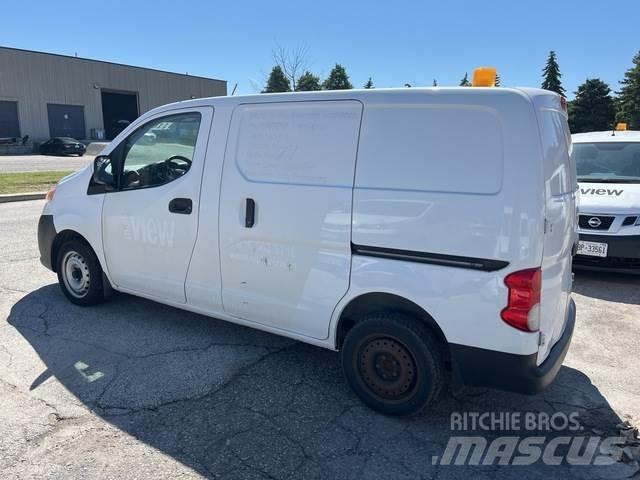 Nissan NV200 Dostavna vozila / kombiji
