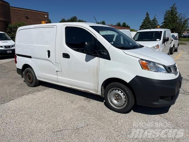 Nissan NV200 Dostavna vozila / kombiji
