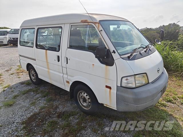 Nissan VANETTE Mini avtobusi