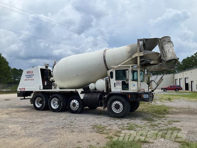 Oshkosh  Drugi tovornjaki