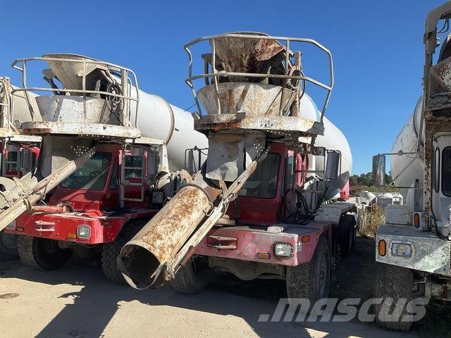 Oshkosh  Drugi tovornjaki