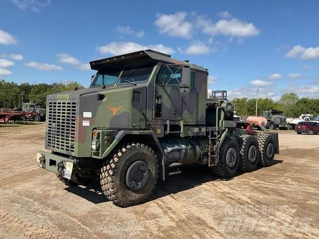 Oshkosh M1070 Vlečna vozila za tovornjake