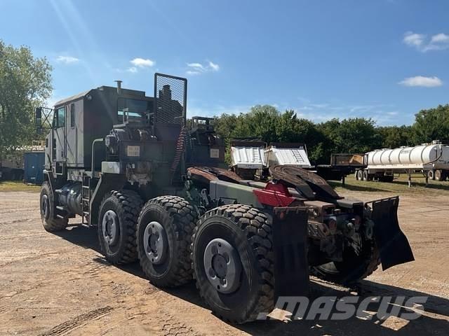 Oshkosh M1070 Vlečna vozila za tovornjake