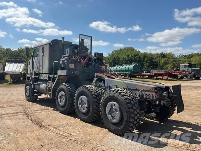 Oshkosh M1070 Vlečna vozila za tovornjake