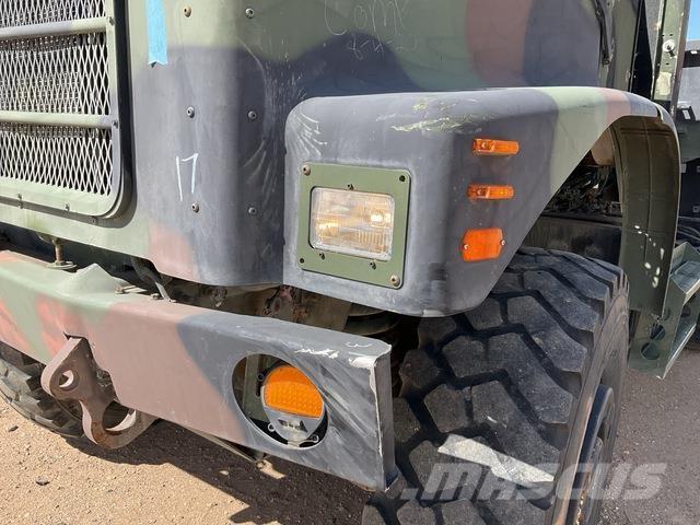 Oshkosh MTVR Tovornjaki zabojniki