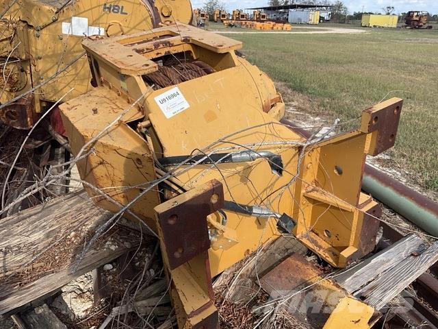 Paccar PA140 Drugi deli