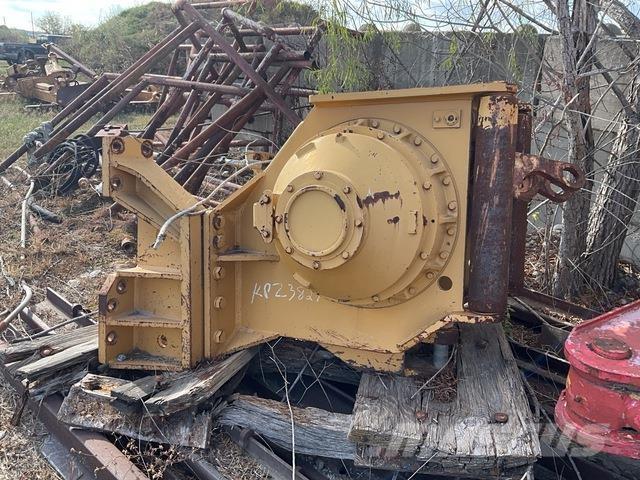 Paccar PA140 Drugi deli