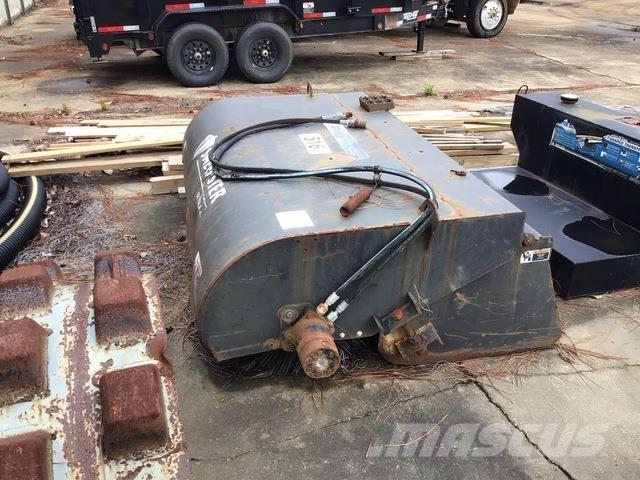 PALADIN 20572M Cestni pometači