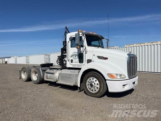 Peterbilt  Vlačilci