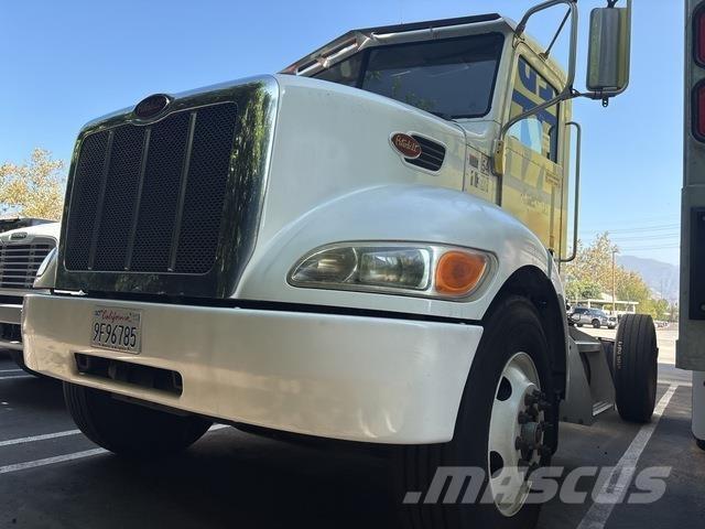 Peterbilt 337 Vlačilci