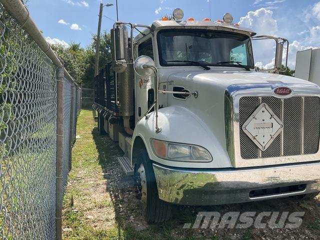 Peterbilt 337 Tovornjaki s kesonom/platojem