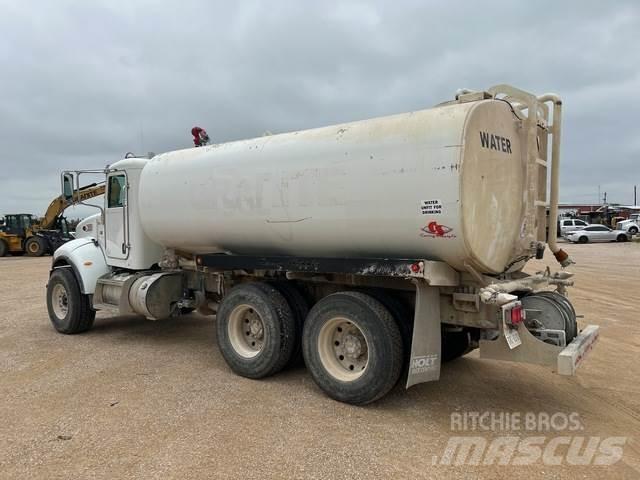 Peterbilt 348 Tovornjaki za vodo