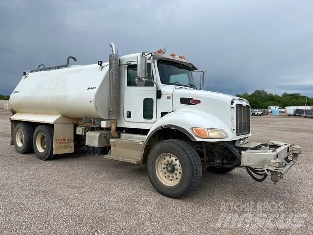Peterbilt 348 Tovornjaki za vodo