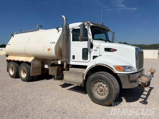 Peterbilt 348 Tovornjaki za vodo