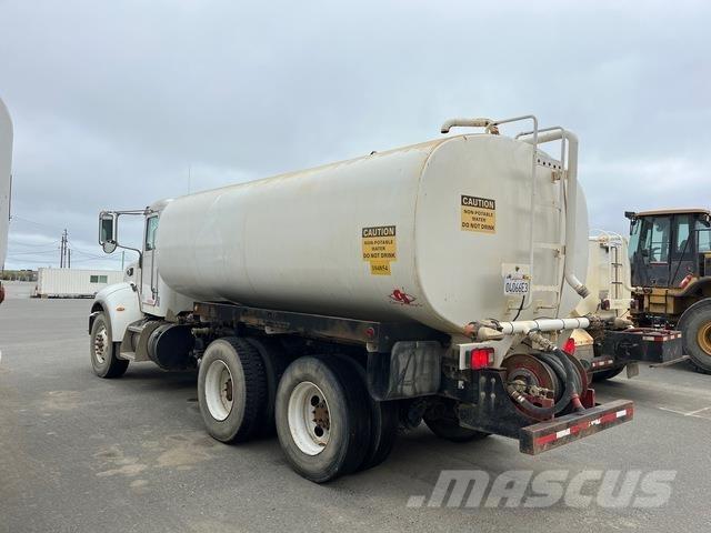 Peterbilt 348 Tovornjaki za vodo