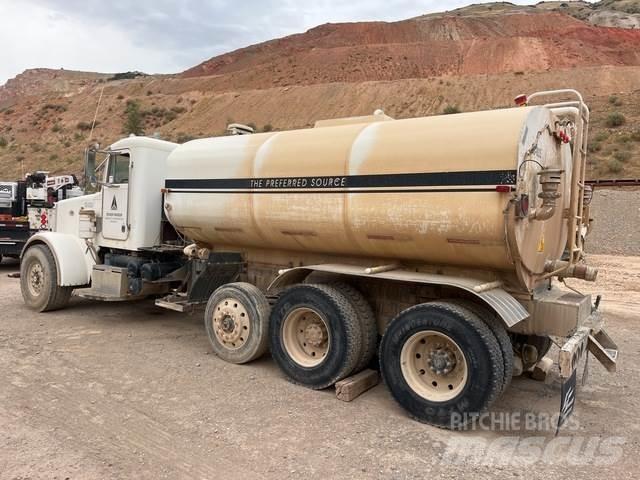 Peterbilt 357 Tovornjaki za vodo