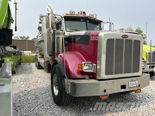 Peterbilt 367 Vakuumski tovornjaki