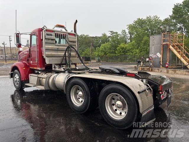 Peterbilt 367 Vlačilci