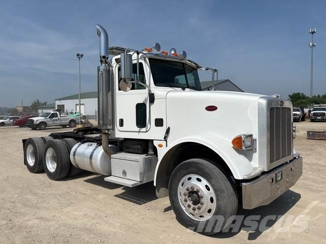 Peterbilt 367 Vlačilci