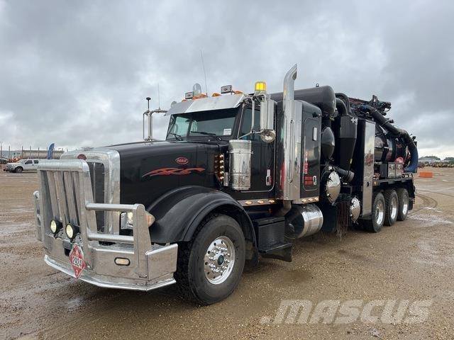 Peterbilt 367 Bagri goseničarji