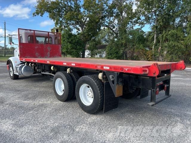 Peterbilt 367 Tovornjaki s kesonom/platojem