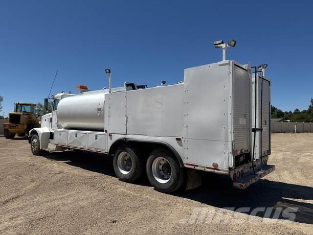 Peterbilt 375 Tovornjaki cisterne
