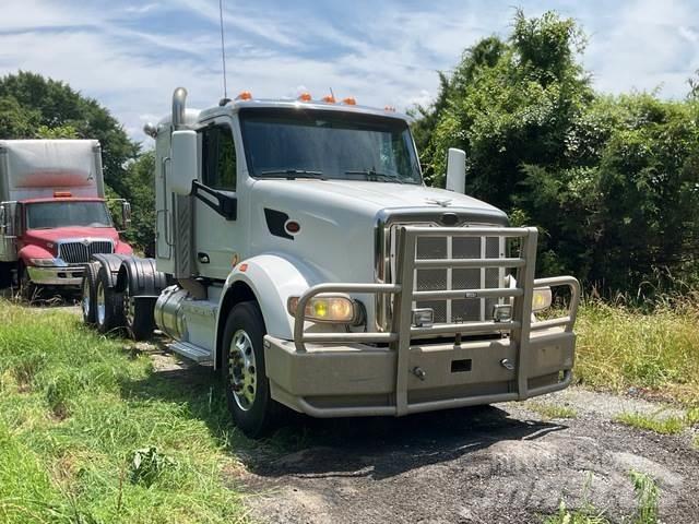 Peterbilt 377 Vlačilci
