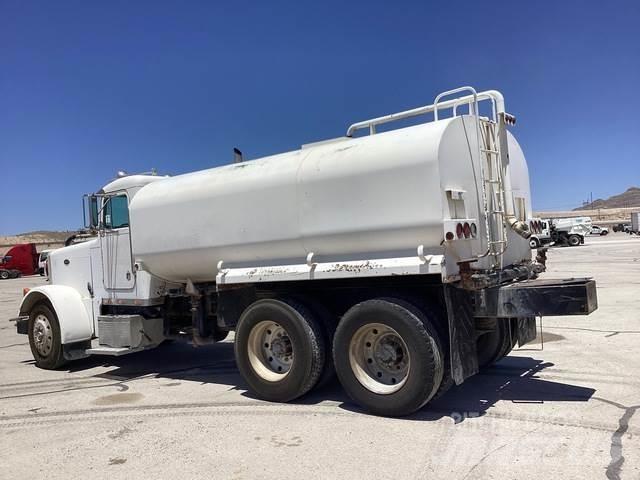 Peterbilt 379 Tovornjaki za vodo