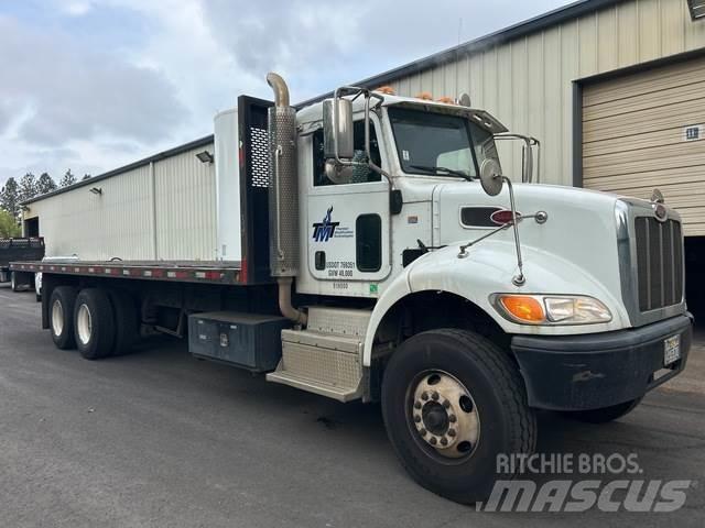 Peterbilt 382 Tovornjaki s kesonom/platojem